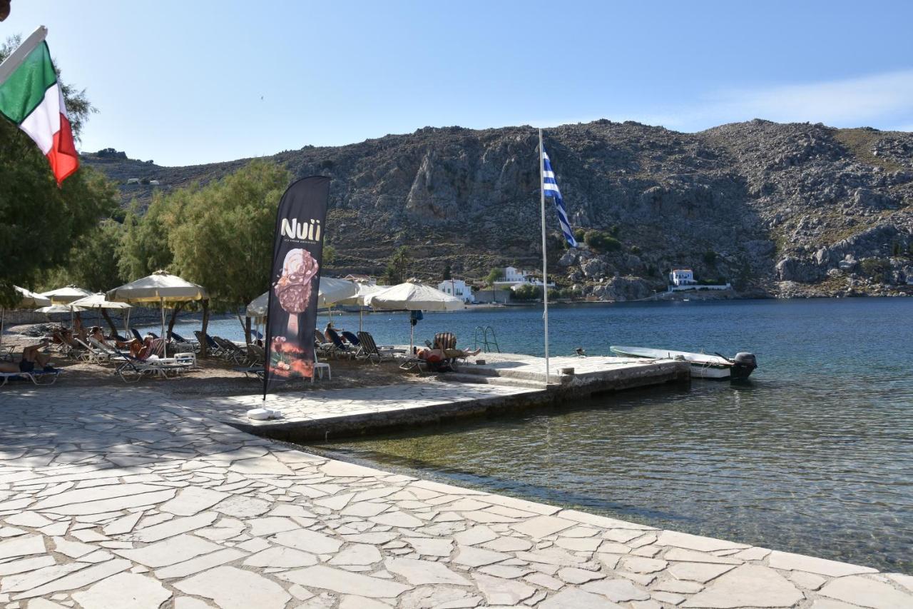 Metapontis Studios Symi Bagian luar foto