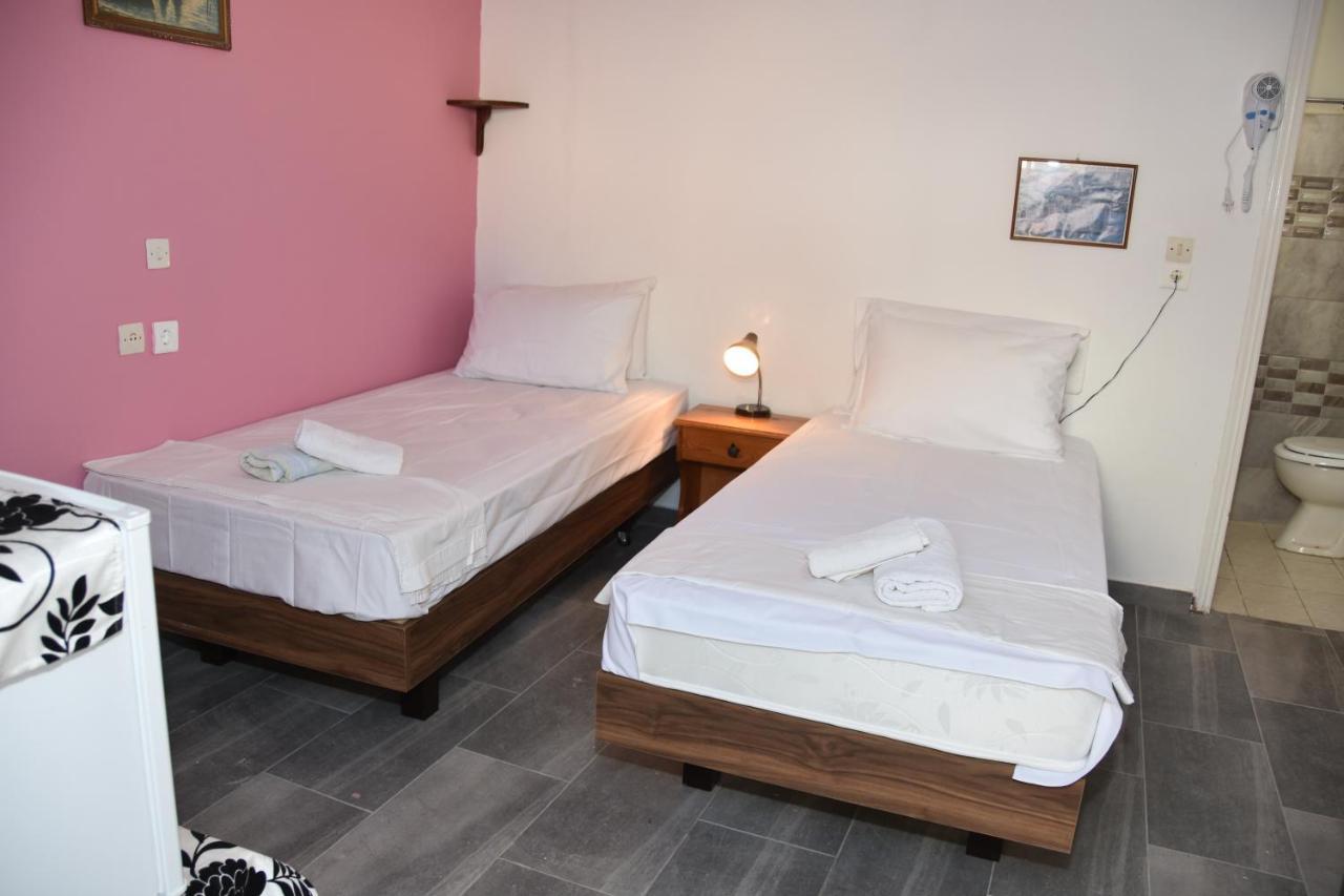 Metapontis Studios Symi Bagian luar foto