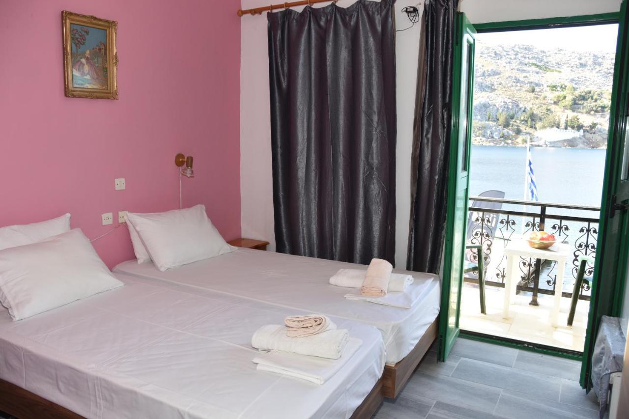 Metapontis Studios Symi Bagian luar foto